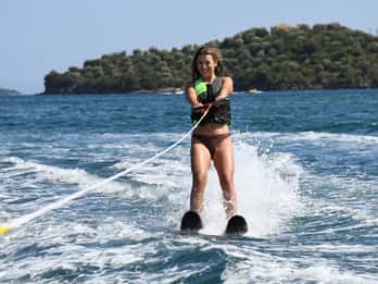 Corfu: Water Ski Course for Beginners