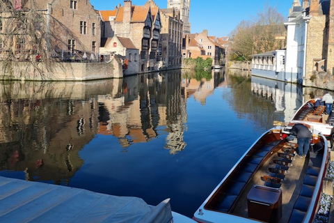 Bruges through the eyes of a local, small private group