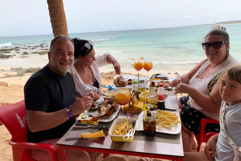 Z Boa Vista: lunch z homarem na plaży Santa MonicaPrywatny transfer