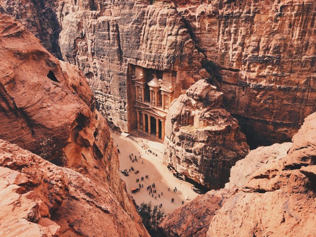Visit From Aqaba Private Day Tour to Petra in Taba