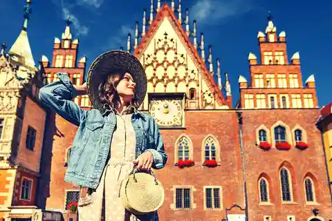 Wroclaw Small-Group Tour with Lunch from Warsaw