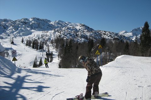 Snowboarding with Instructor in Vogel Ski Center 2 Person Snowboarding with Instructor in Vogel Ski Center
