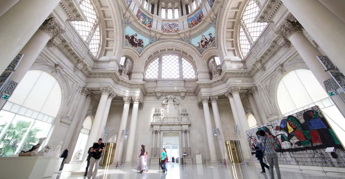 Afbeelding 1 van Barcelona Card: 25+ Musea en Gratis Openbaar Vervoer