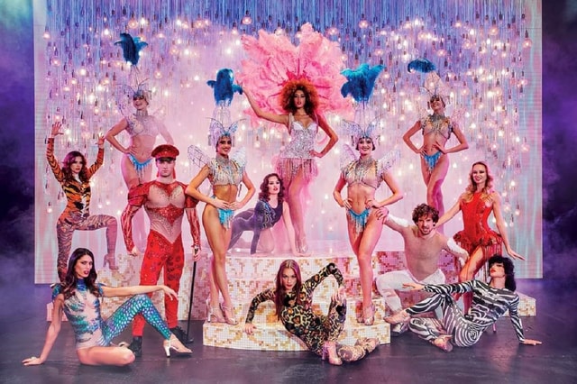 Visit Paris Paradis Latin Cabaret Show with Optional Champagne in París