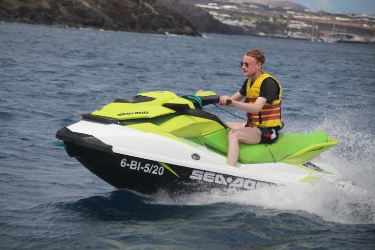 Lanzarote: excursion en jet ski avec prise en charge à l'hôtelCircuit de 40 minutes en jet ski