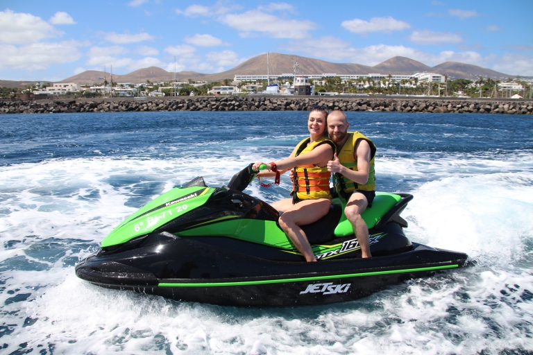 Lanzarote: Jet Ski Tour z odbiorem z hotelu60-minutowa wycieczka na nartach wodnych
