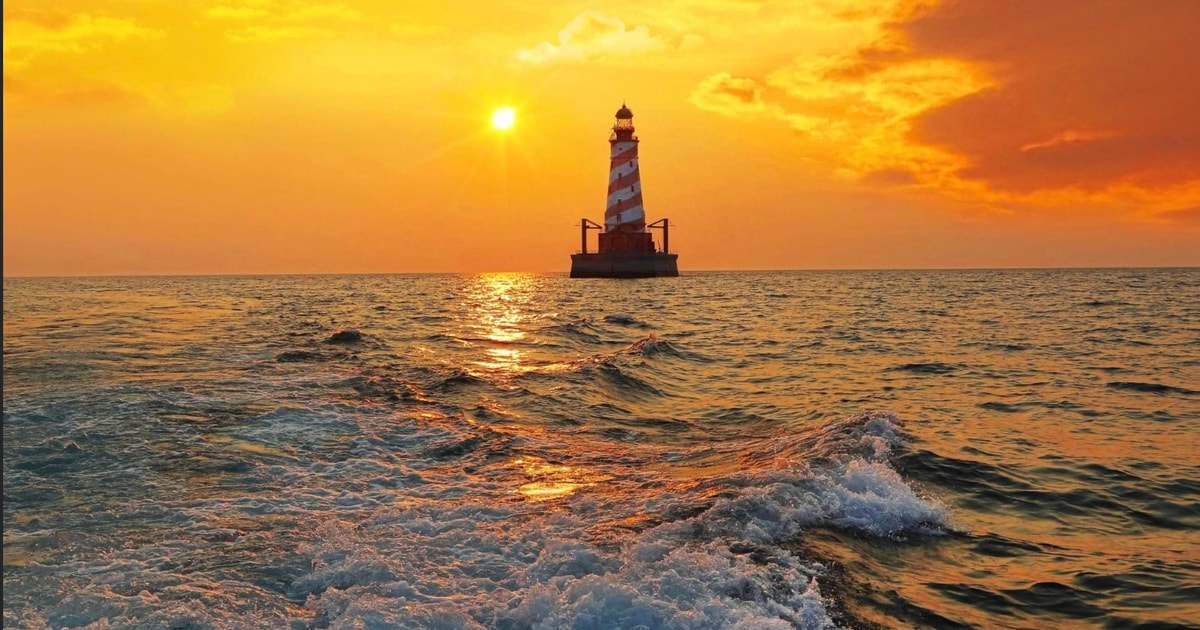 shipwreck tour cheboygan