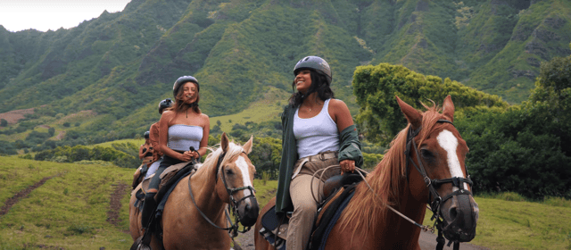 Oahu: Kualoa Hills and Valleys Horseback Riding Tour