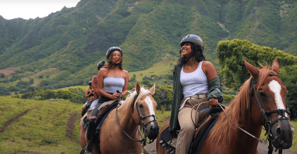 Oahu: Kualoa Hills and Valleys Horseback Riding Tour