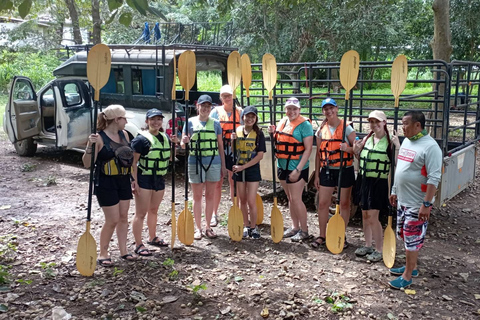 Chiang Mai: Heldag i Chiang Dao: grottor och djungelkajakpaddling i Chiang Dao