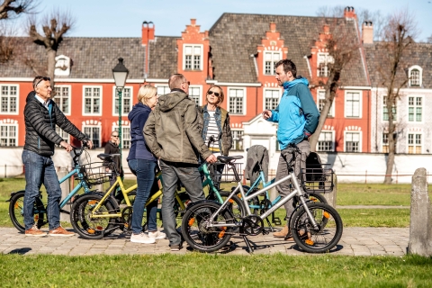 Gand : Visite guidée à vélo des points forts de la villeDécouvrez Gand à vélo