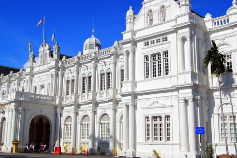 Penang: Georgetown Heritage Tour , Trishaw Ride & transfers