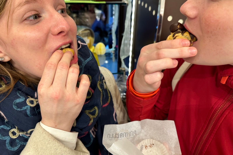 Milan: Guided Street Food Walking Tour with Food Tasting