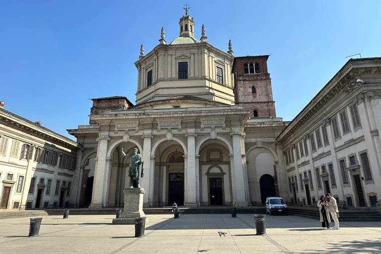 Milan: Guided Street Food Walking Tour with Food Tasting