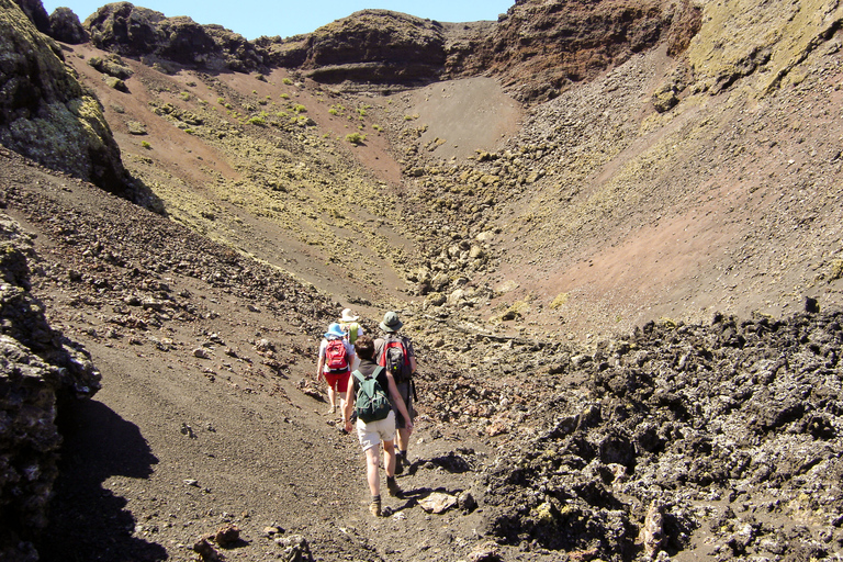 Lanzarote: Caminhada no vulcãoServiço de busca na costa leste