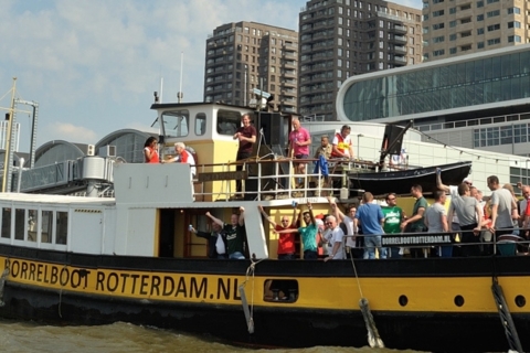 Rotterdam: ¡Borreltocht over de Maas! No te olvides de beberRotterdam: ¡Crucero de bebidas y aperitivos en Rotterdam!