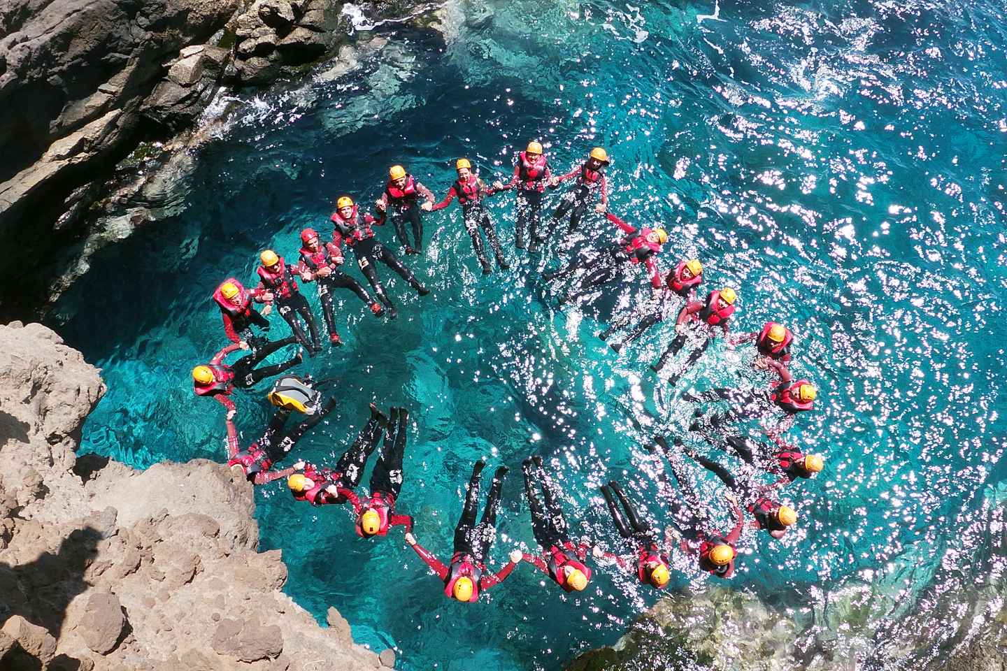 マデイラ半日冒険コースタリングツアー