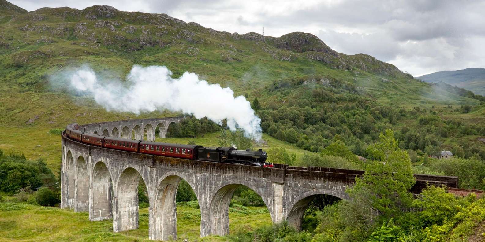 From Edinburgh Isle of Skye and Hogwarts Express 4 Day Trip