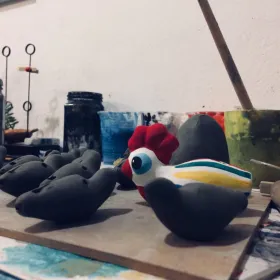 Matera: Handgemachter Vogel-Workshop aus Ton
