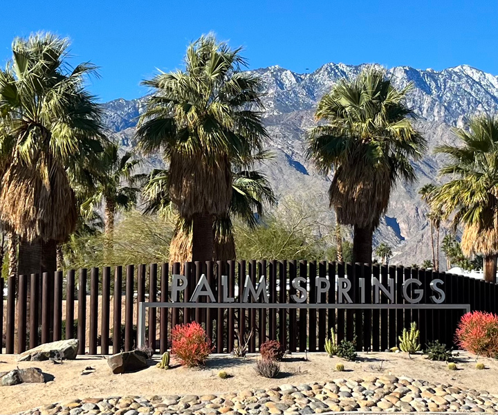 Palm Springs: City Highlights Scavenger Hunt Smartphone Game