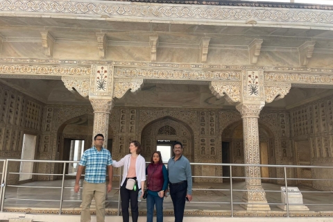 Agra:Ontdek de architecturale Mughals 's nachts in Agra