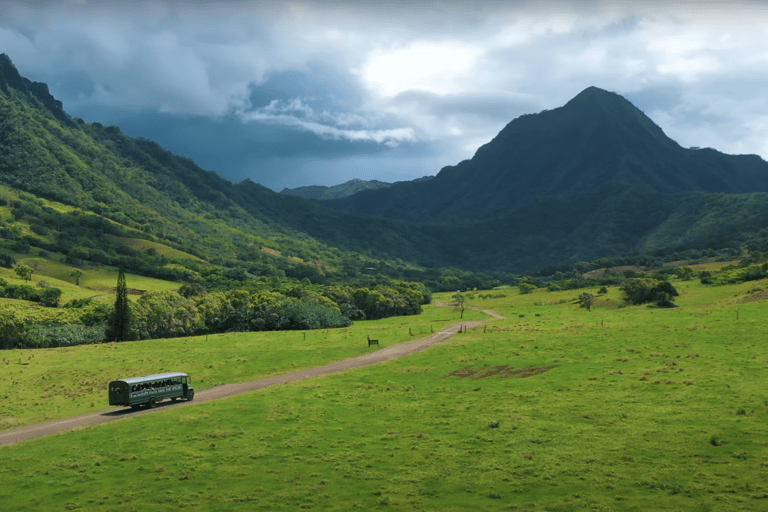 Kaneohe: Kualoa Ranch Hollywood Film Locations Tour by Bus