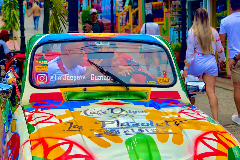 Tour Guatapé - Piedra del Peñol with departure from Medellín