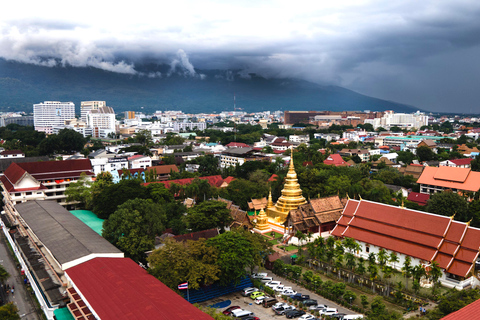 Chiang Mai: Guidad historisk stadsrundtur på cykel med lunch