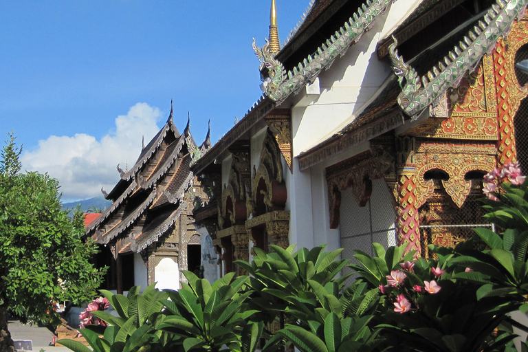 Chiang Mai: City Tour Histórico Guiado de Bicicleta com Almoço