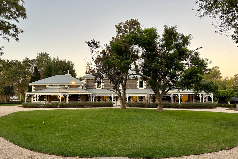 The Eynesbury Homestead: dîner et visite des fantômes d'une heure et demie