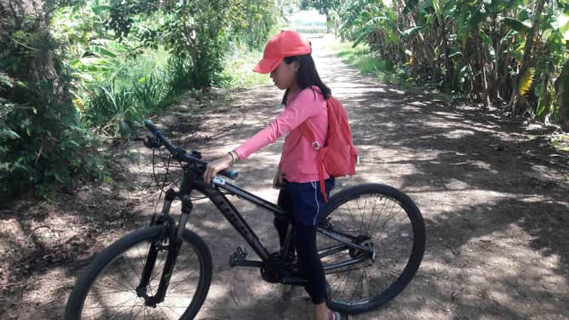 Chiang Mai Excursión guiada en bicicleta de montaña por la selva