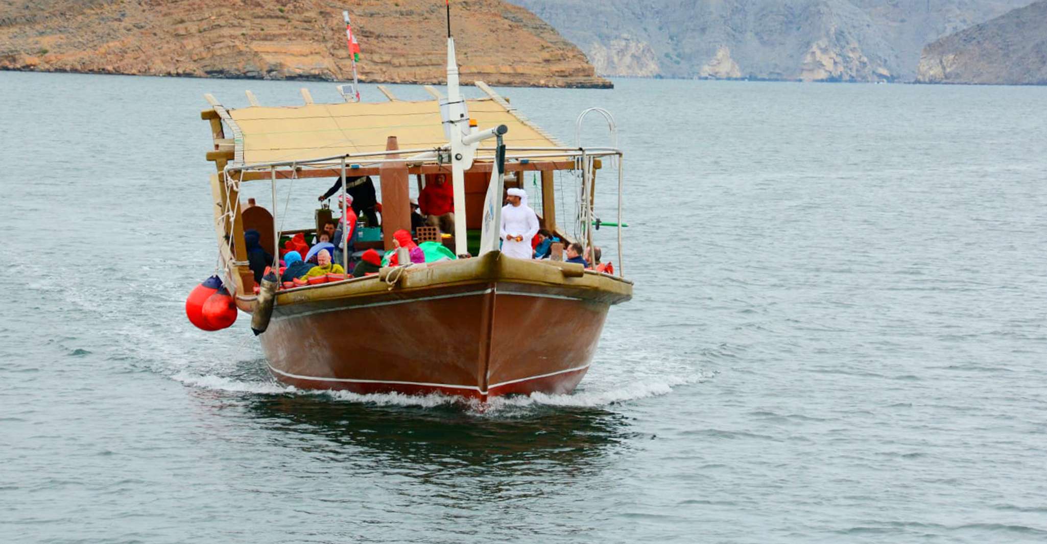 Khasab, Khor Sham Croisière d'une demi-journée avec snorkeling et dauphins - Hizvo