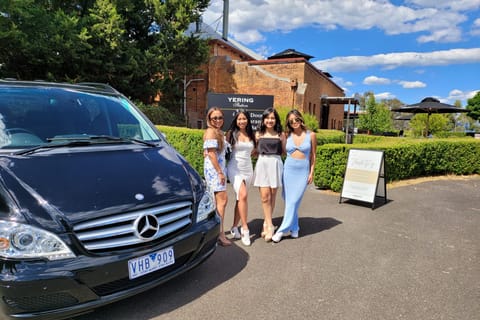 Melbourne: Yarra Valley Wineries & Wine Tasting Private Tour