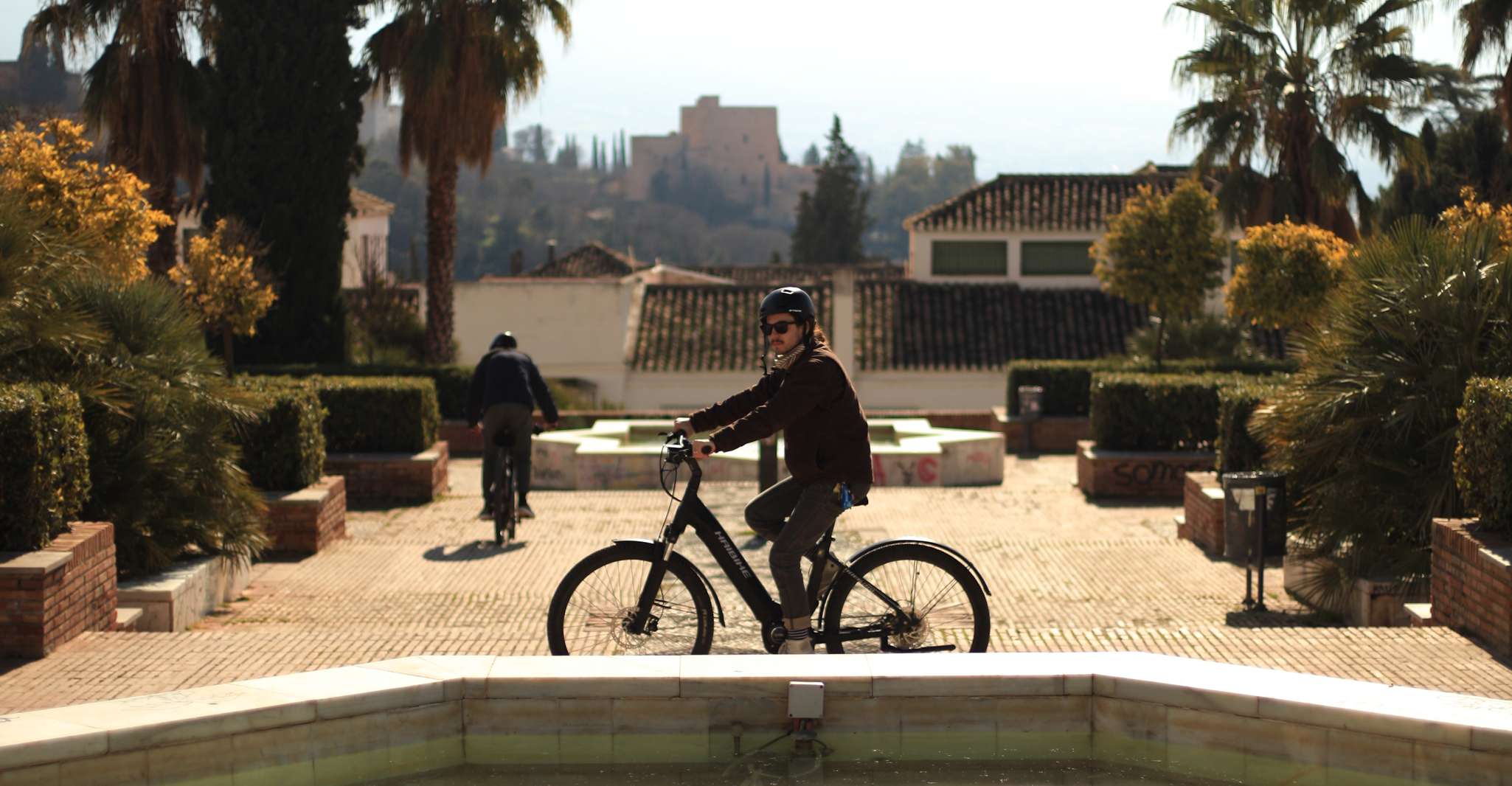 Granada, Highlights Tour by Electric Bike with Tapas Break - Housity