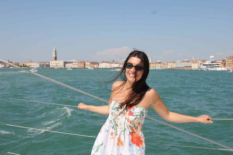 Venice: Elegant Lagoon Catamaran Tour with Music & Drinks