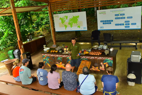 Jaco Beach : Excursion de 2 heures à la découverte du chocolatOption standard