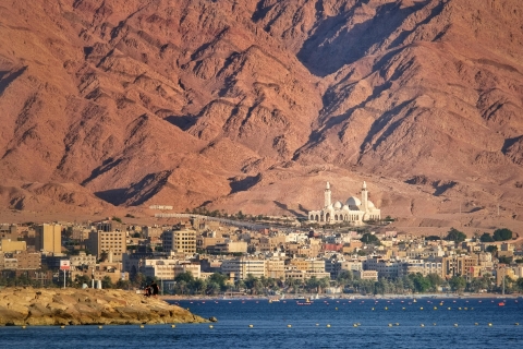 Ontdek Aqaba in stijl: Een 3 uur durende stadstour per auto met maaltijd