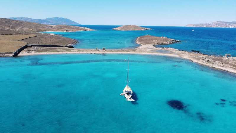 Mykonos: Crucero al atardecer por la Isla Rhenia y la Pequeña Venecia
