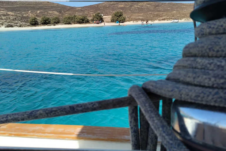 Mykonos: Rhenia Island Sunset Cruise mit Transfer und Mahlzeit