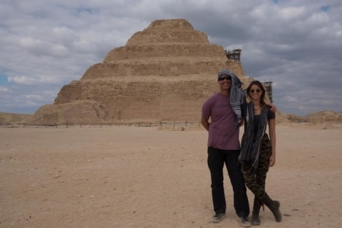 Au départ de Port Saïd : excursion privée d'une journée aux pyramides de Gizeh et à SakkaraAu départ de Port Saïd : visite privée des pyramides de Gizeh et de Sakkara_1