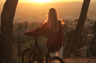 Granada: Alhambra und Sierra Nevada - Sonnenuntergang mit dem E-Bike