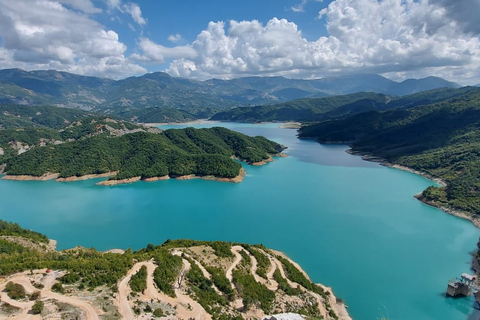 Lago Bovilla y Teleférico a Dajti