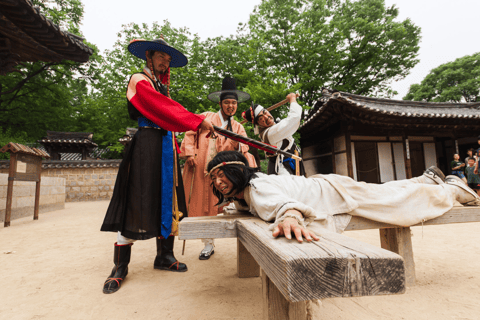 Seúl: Hwadamsup, luge y aldea folclórica coreana. Excursión de un día.Excursión en grupo, encuentro en Hongdae (Hongik Uni)