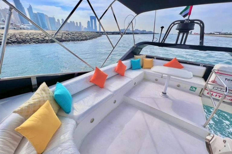Dubaj: czarter jachtu i zwiedzanie Burj Al Arab