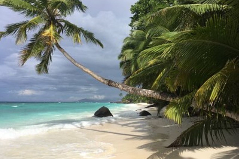 Seychelles: Silhouette Island Full=Day Trip with Lunch