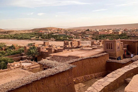 Marrakech till Ouarzazate: Dagsutflykt till Kasbah Ait Ben HaddouMarrakech till Ouarzazate: 1-dagars rundtur i den röda staden