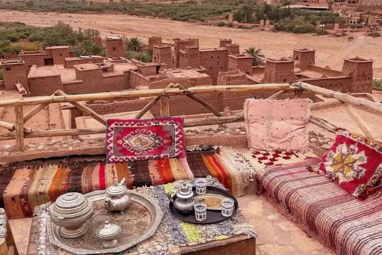 Marrakech till Ouarzazate: Dagsutflykt till Kasbah Ait Ben HaddouMarrakech till Ouarzazate: 1-dagars rundtur i den röda staden