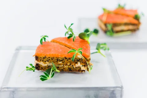 Helsinki: Food Walking Tour with Tastings