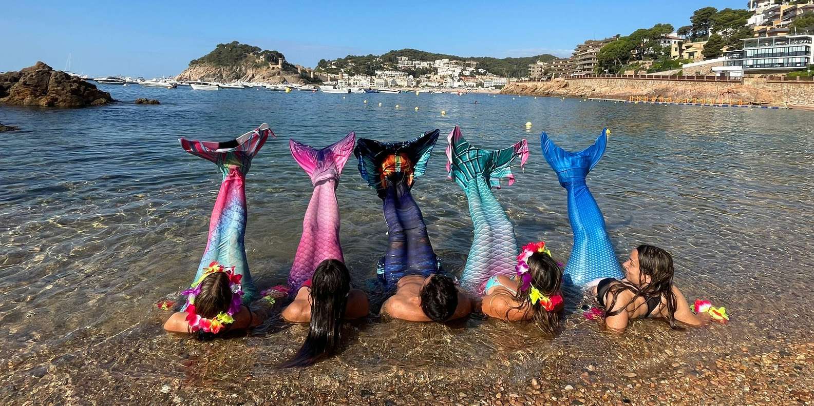 Barcelona: Platja de Llevant PADI Experiencia Sirena | GetYourGuide