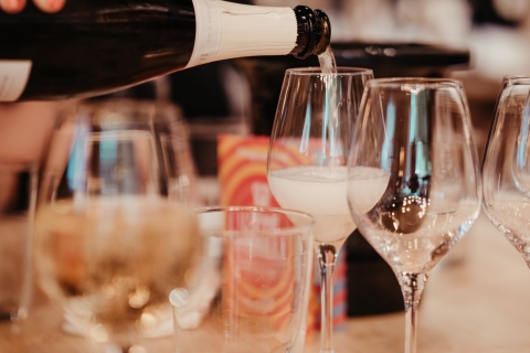 Explorez les bars à vins de Toulouse avec un expert en vin local